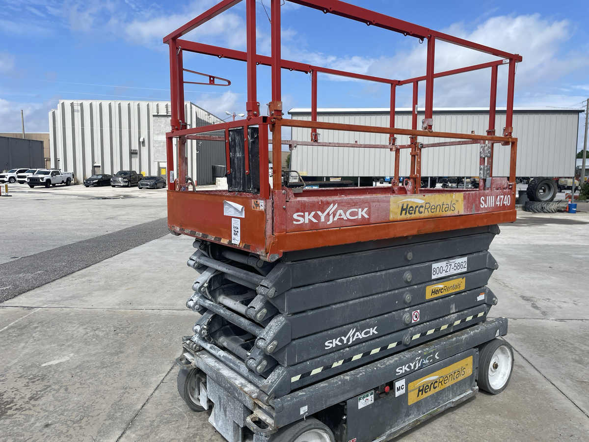 2020 Skyjack SJ4740