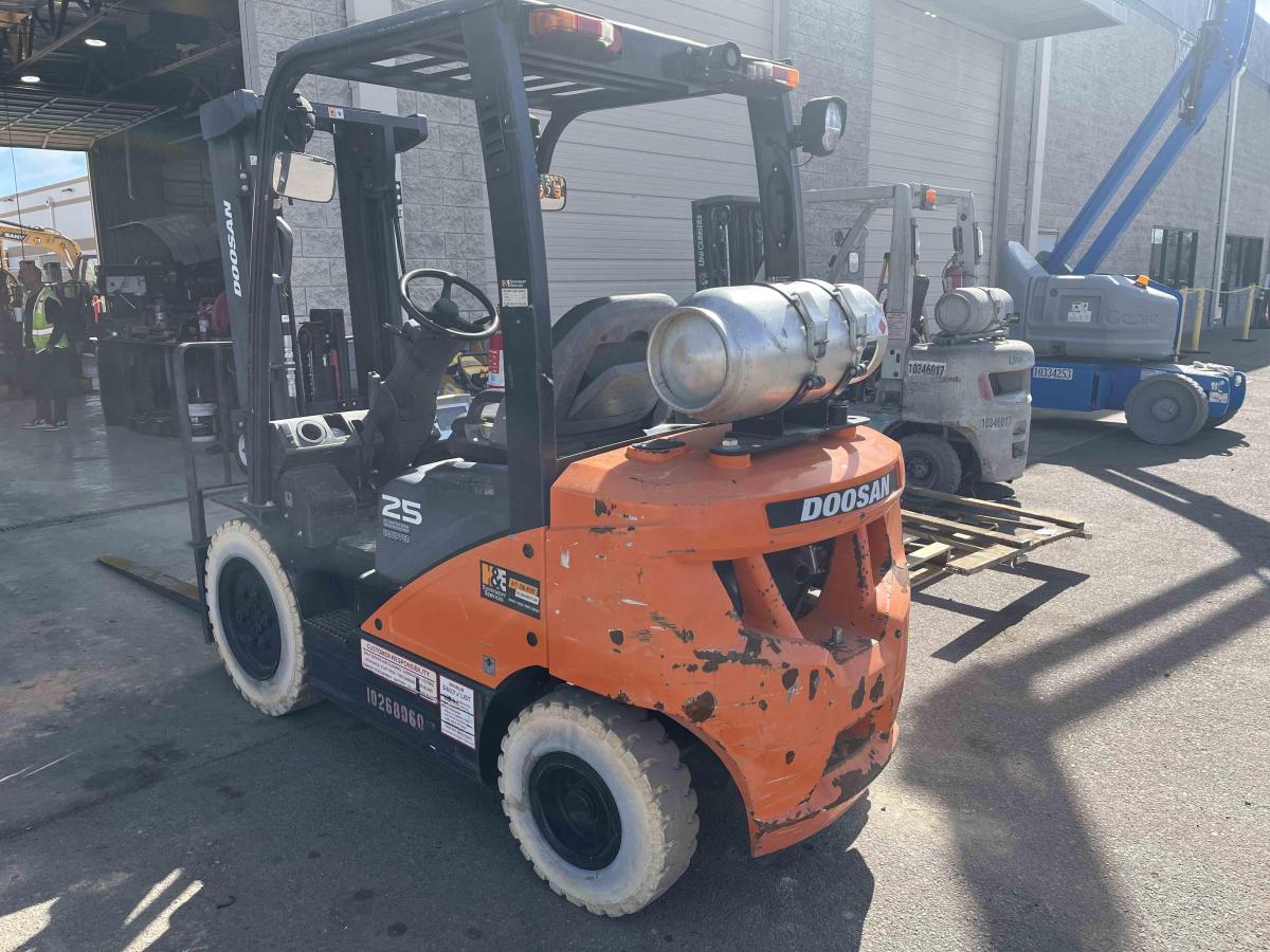2019 Doosan G25N-7