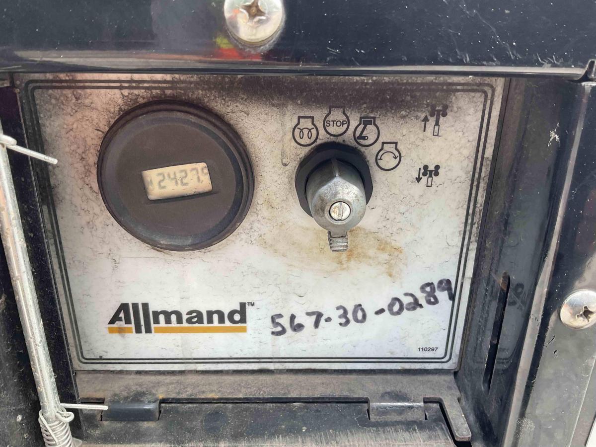 2018 Allmand NLV-K1005C