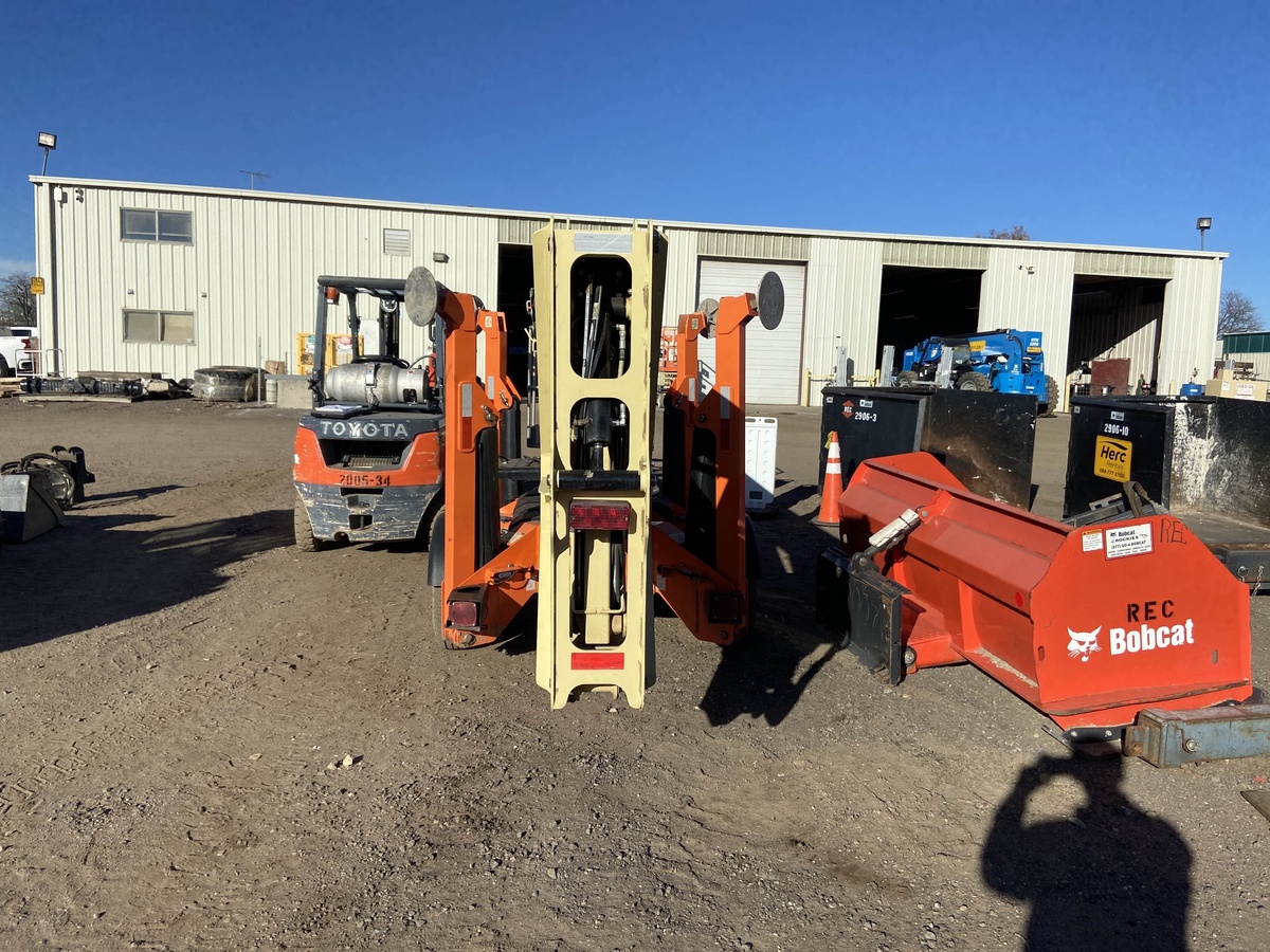 2020 JLG T500J-2