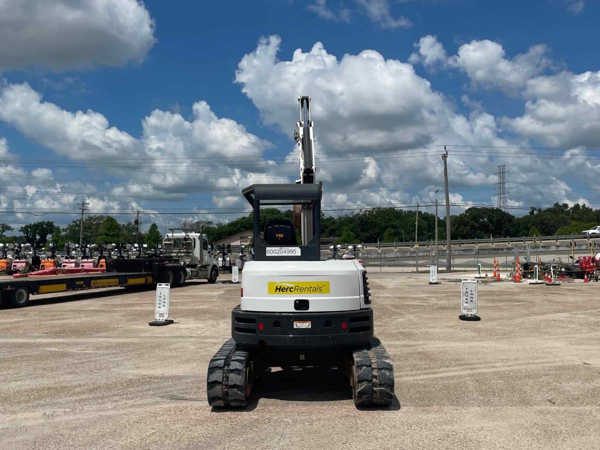2018 Bobcat E50