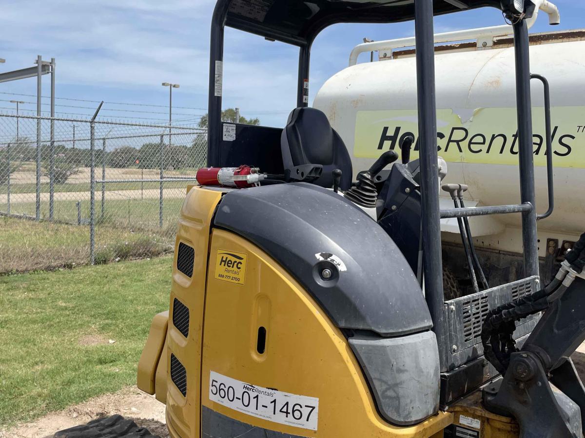 2020 John Deere 35G-14