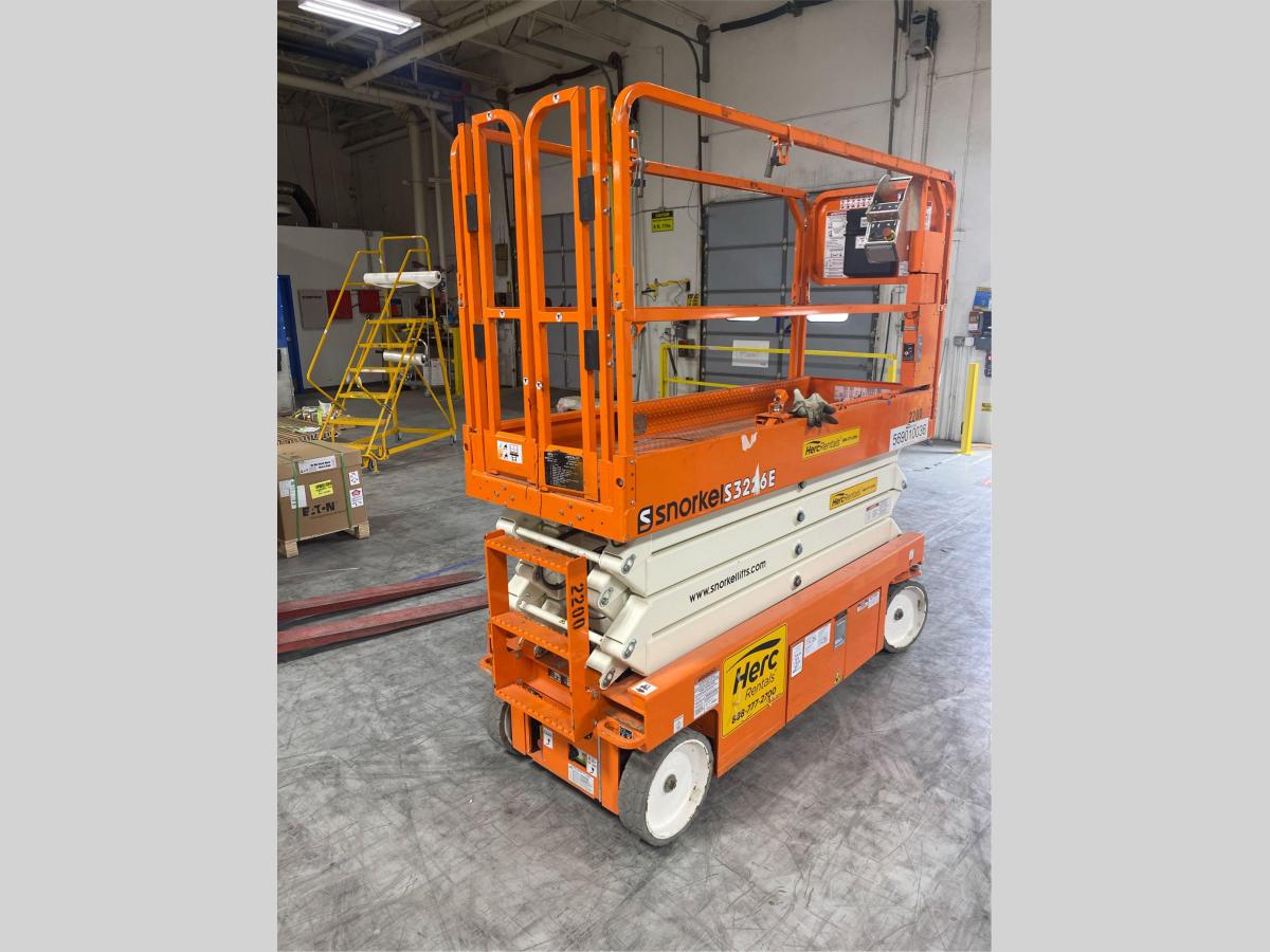 2022 Snorkel S3226E