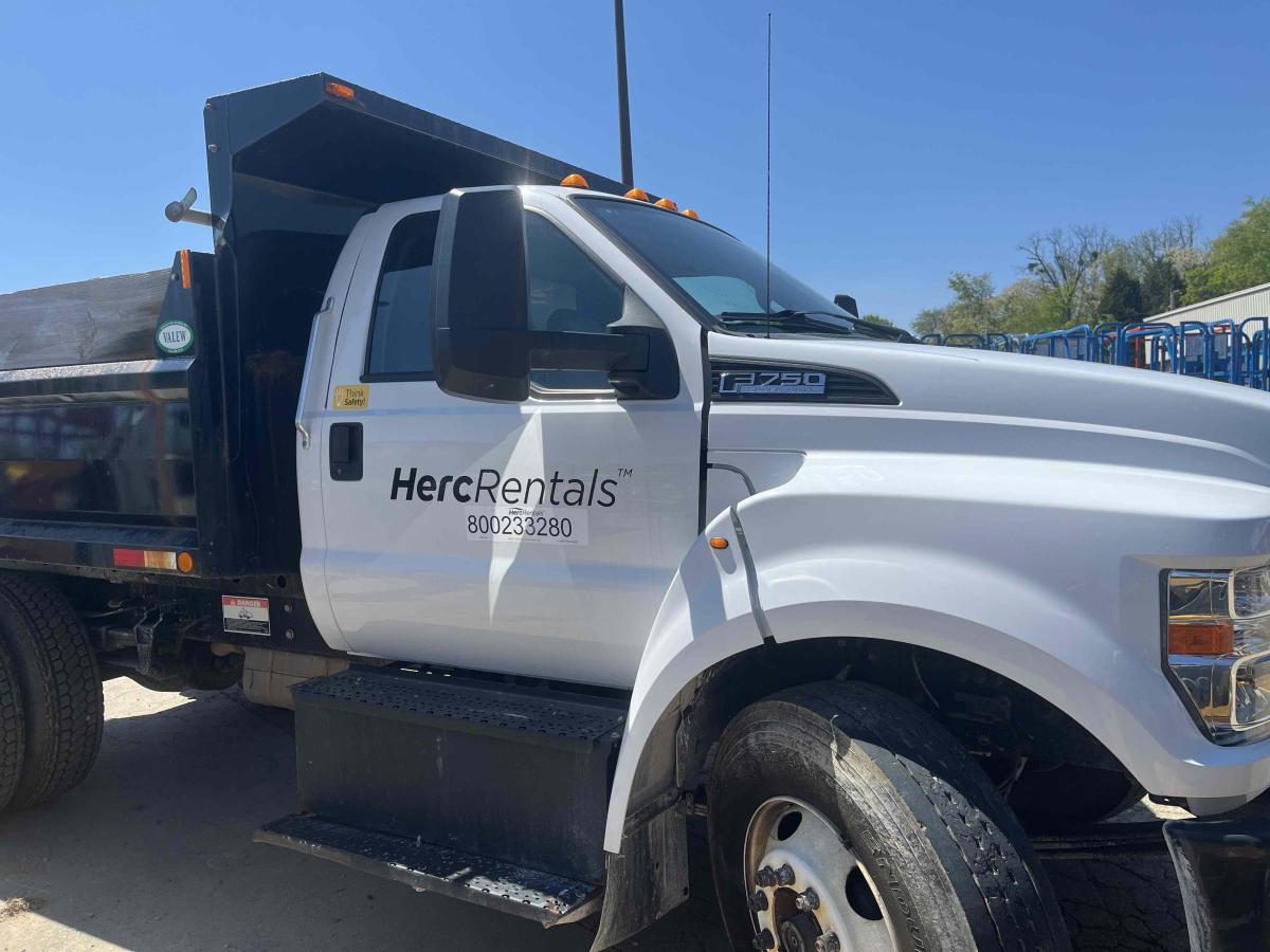 2018 Ford F750