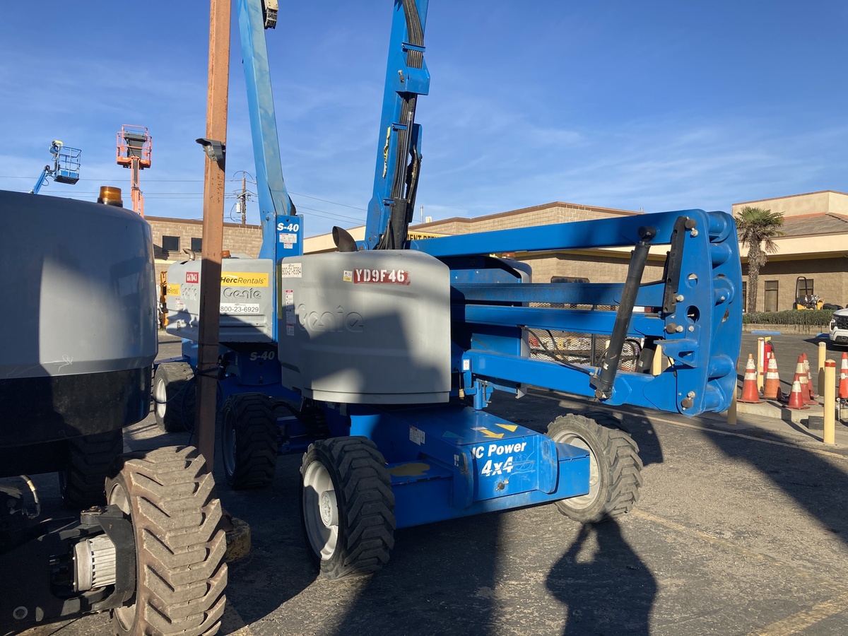 2018 Genie Z-45/25J RT-4