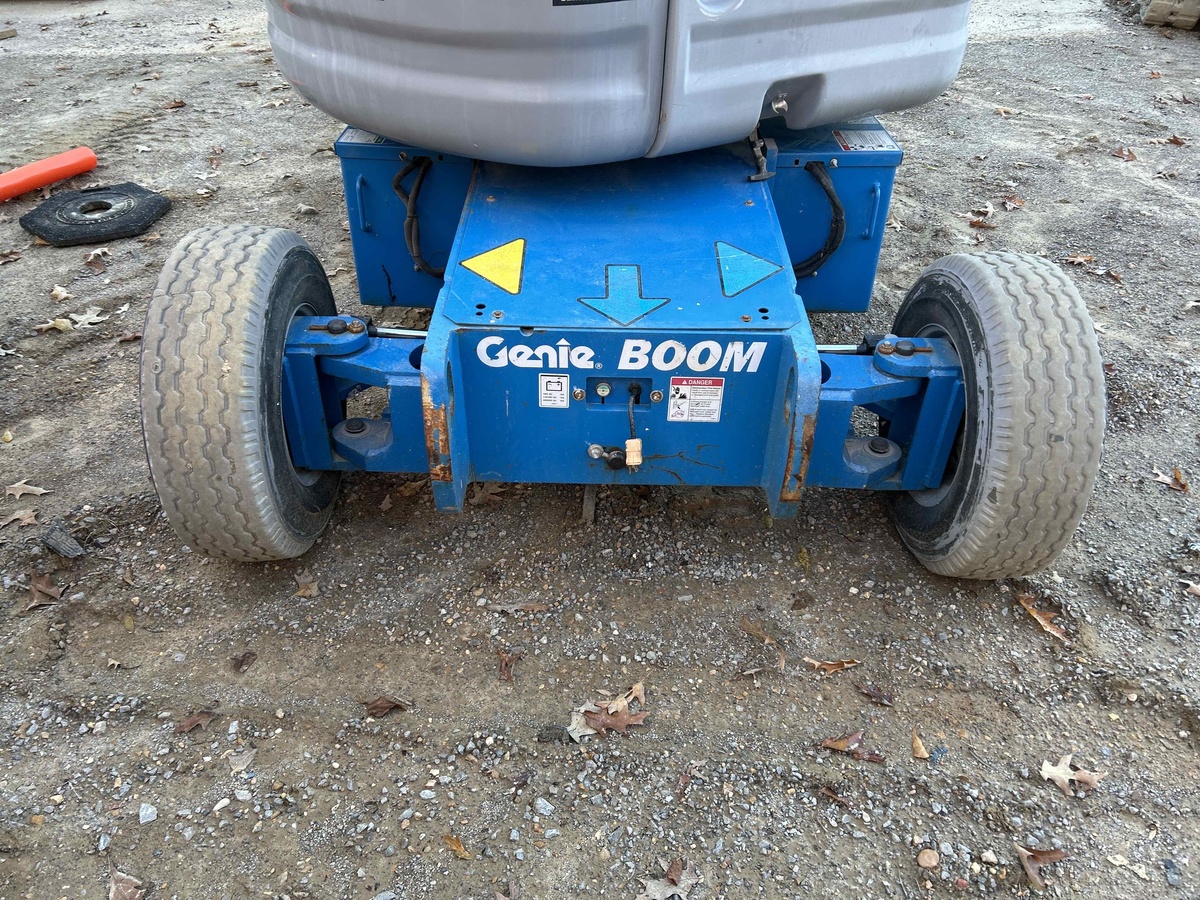 2017 Genie Z-45/25-9