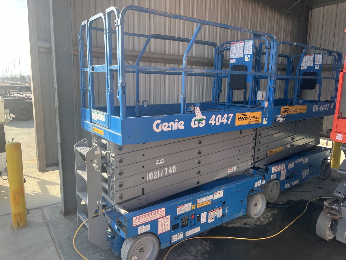 2017 Genie GS-4047-3