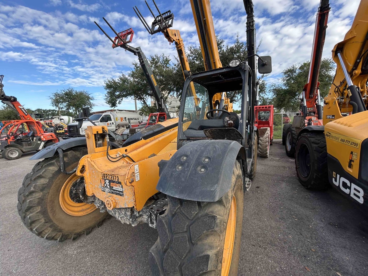 2019 JCB 507-42