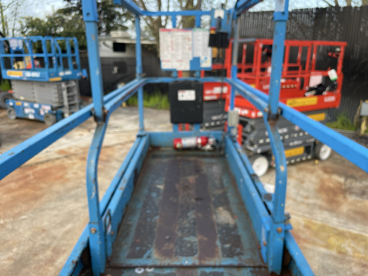 2018 Genie GS-3232-6