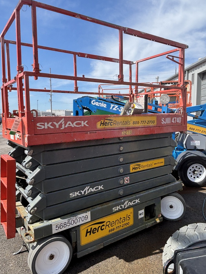 2020 Skyjack SJ4740