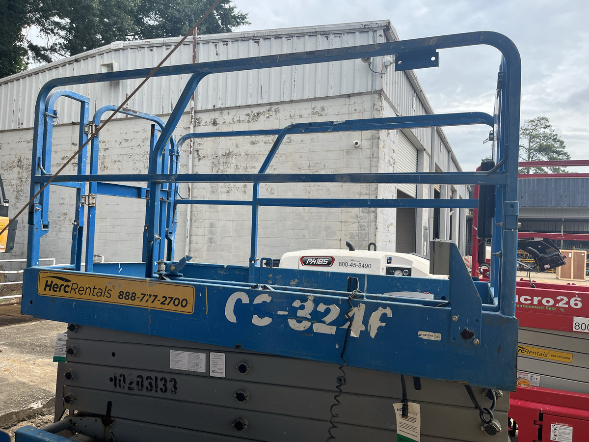 2016 Genie GS-3246-5