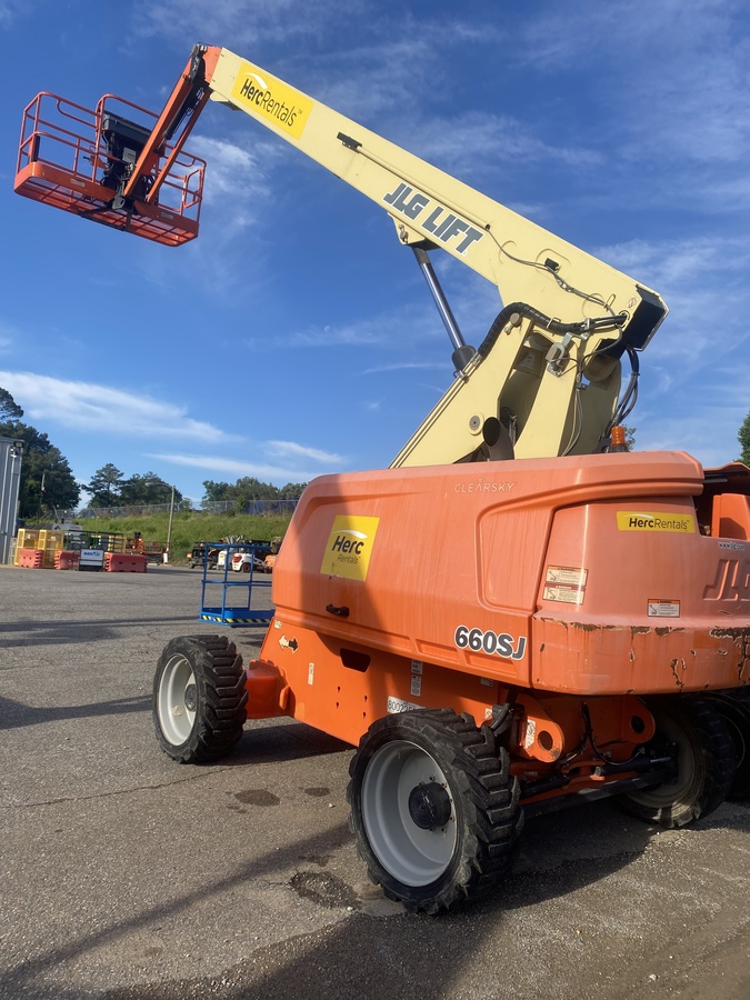 2018 JLG 660SJ-4