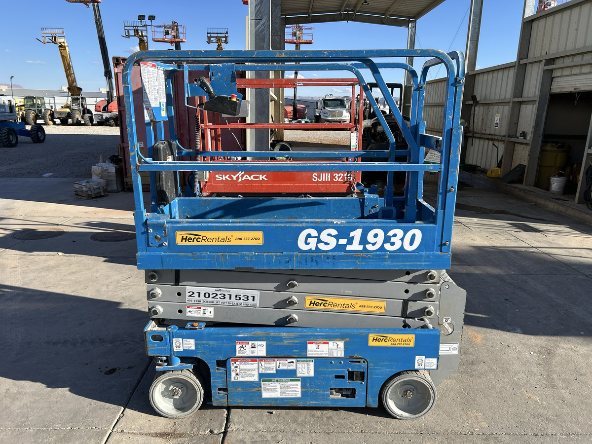 2017 Genie GS-1930-8