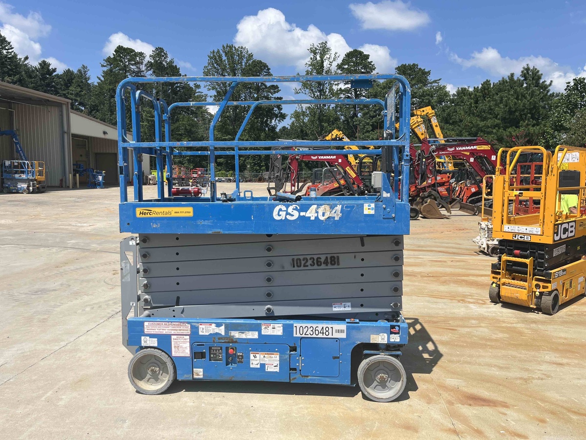 2018 Genie GS-4047-4