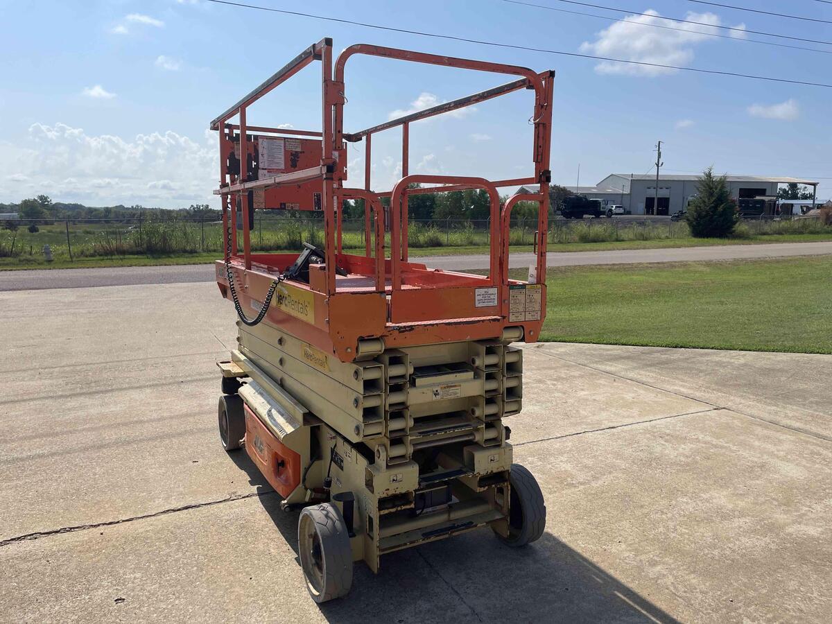 2018 JLG 3246ES-3