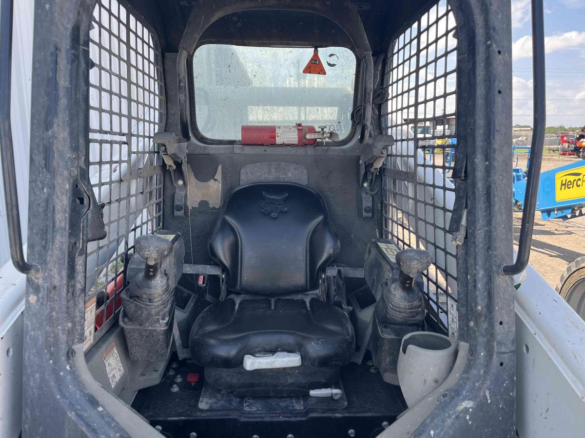 2018 Bobcat T740-5