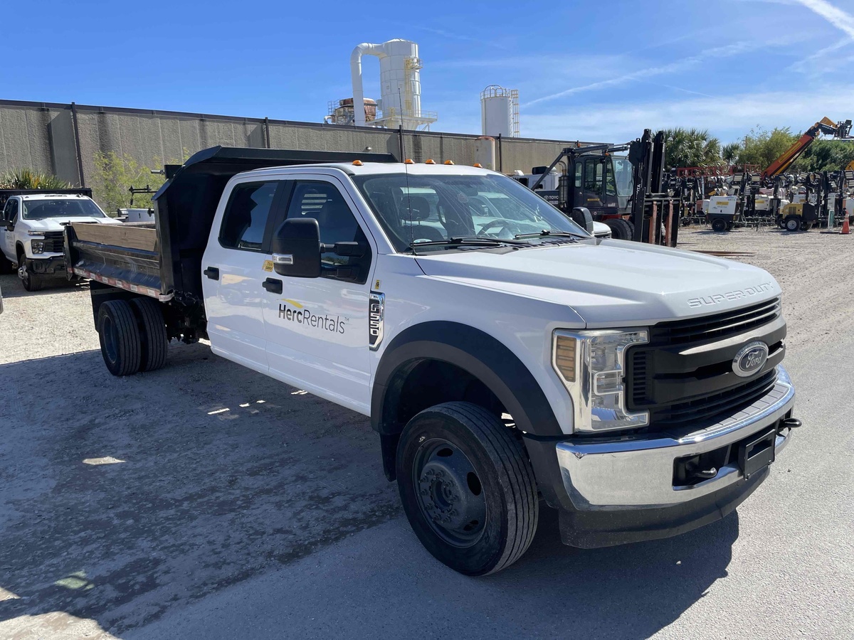 2019 Ford F550-2