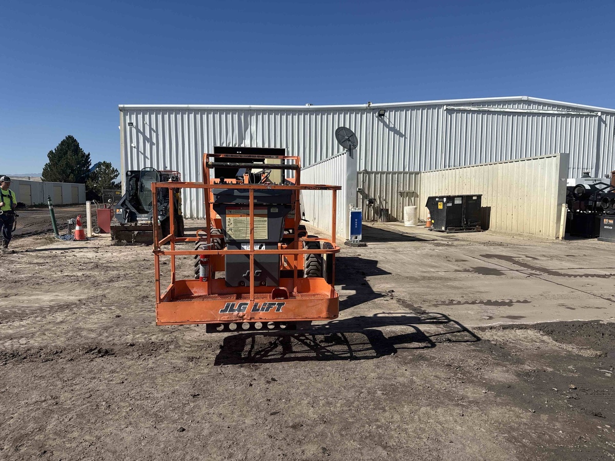 2017 JLG H340AJ-4