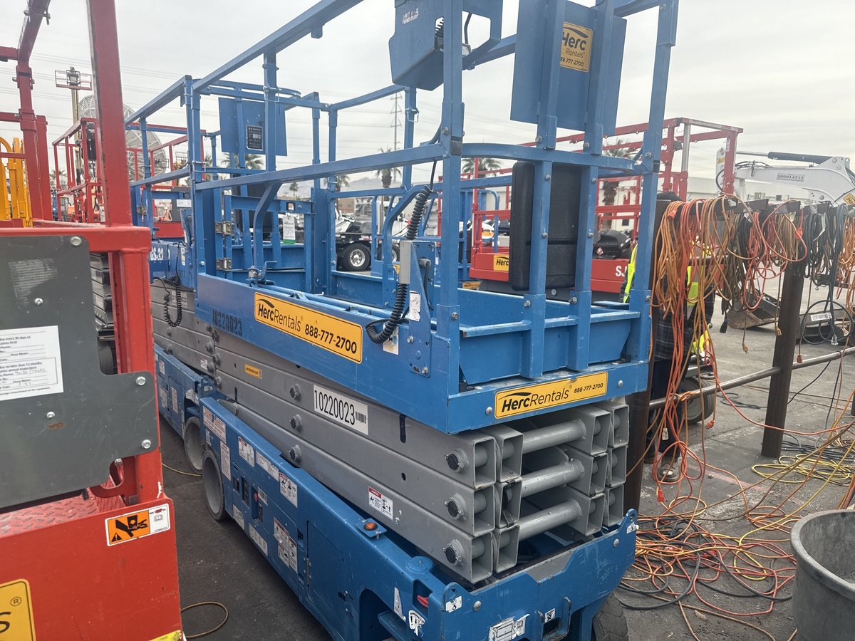 2017 Genie GS-2632-3