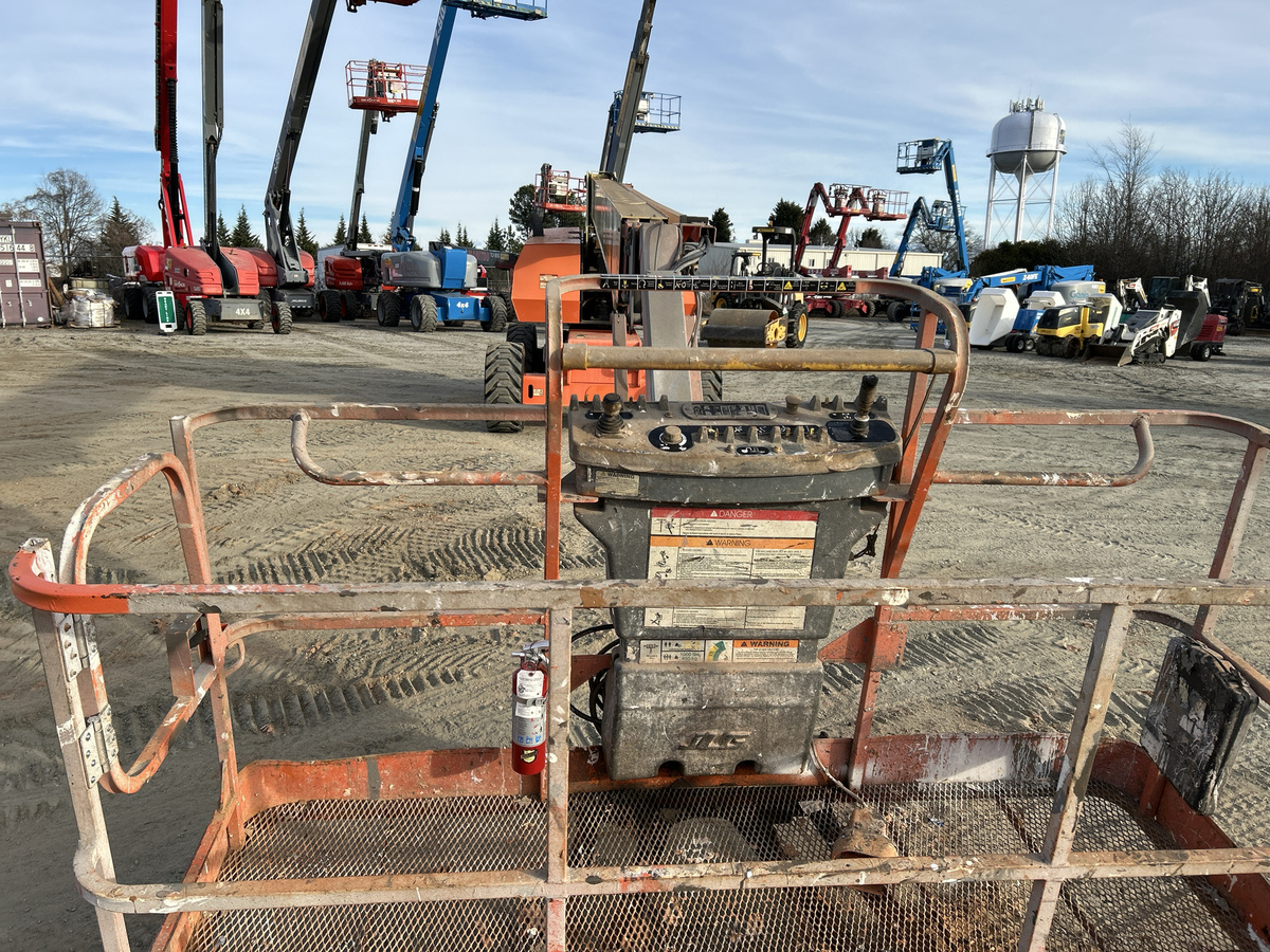 2018 JLG 860SJ-7
