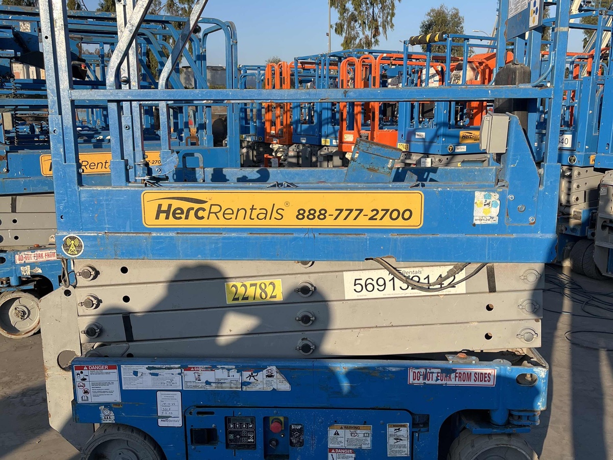 2017 Genie GS-1930-4