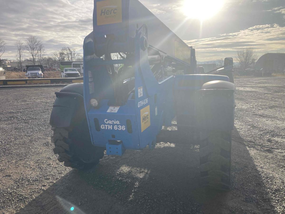 2018 Genie GTH-636