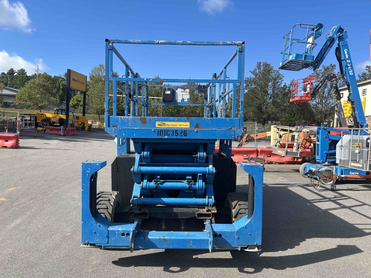 2016 Genie GS-4390 RT-2