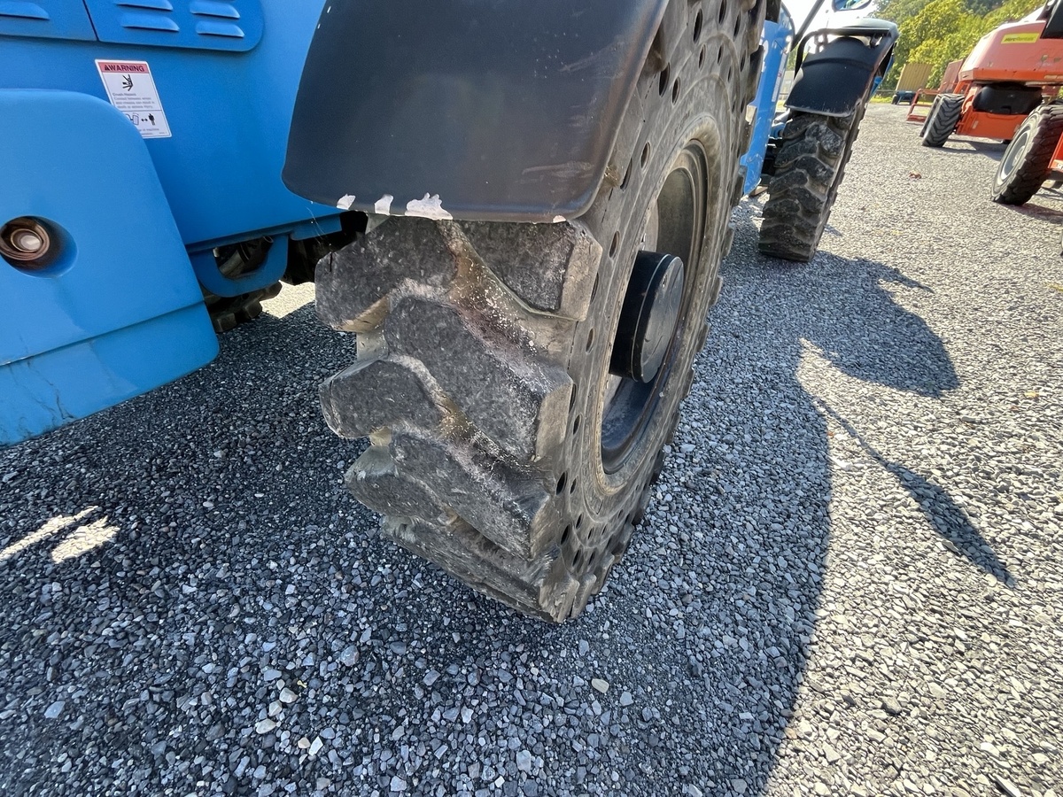 2018 Genie GTH-1056-6