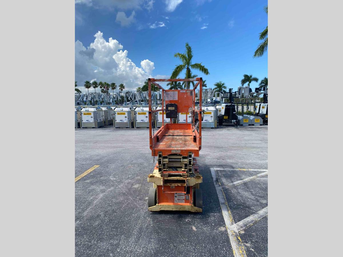 2016 JLG 1932RS