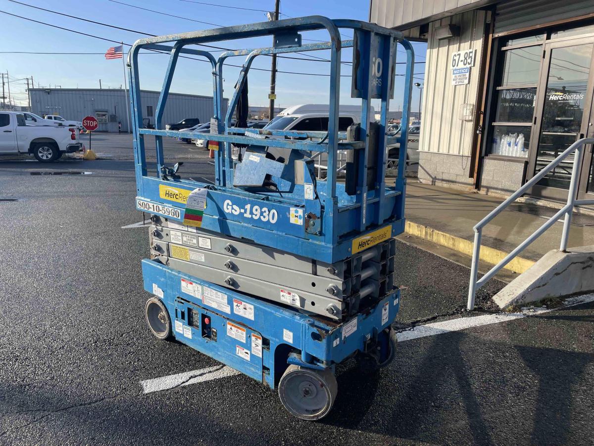 2016 Genie GS-1930