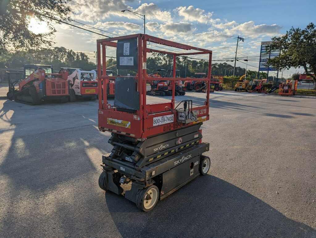 2016 Skyjack SJ3219