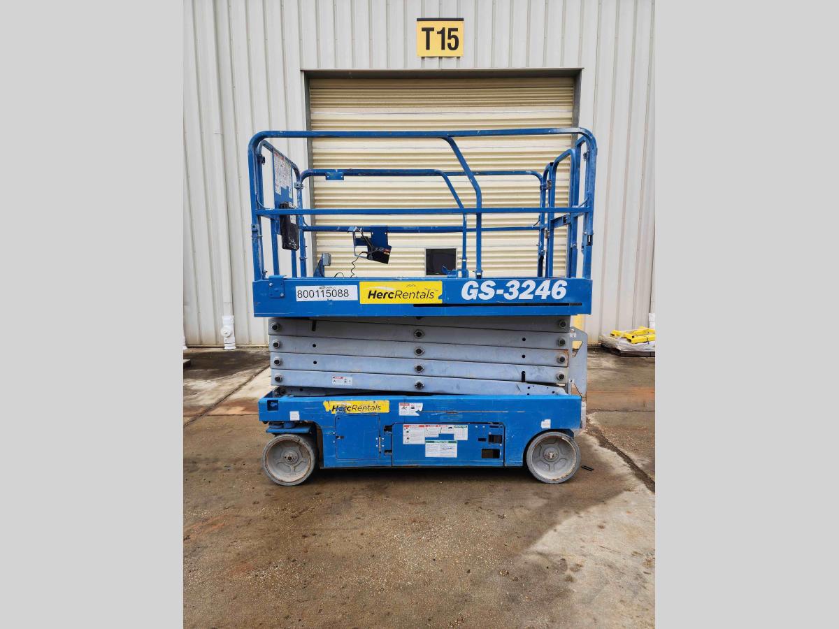 2016 Genie GS-3246
