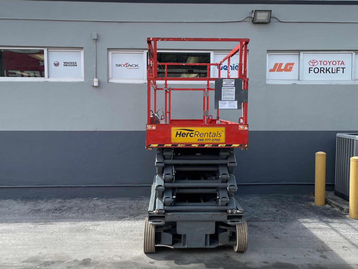 2016 Skyjack SJ4740