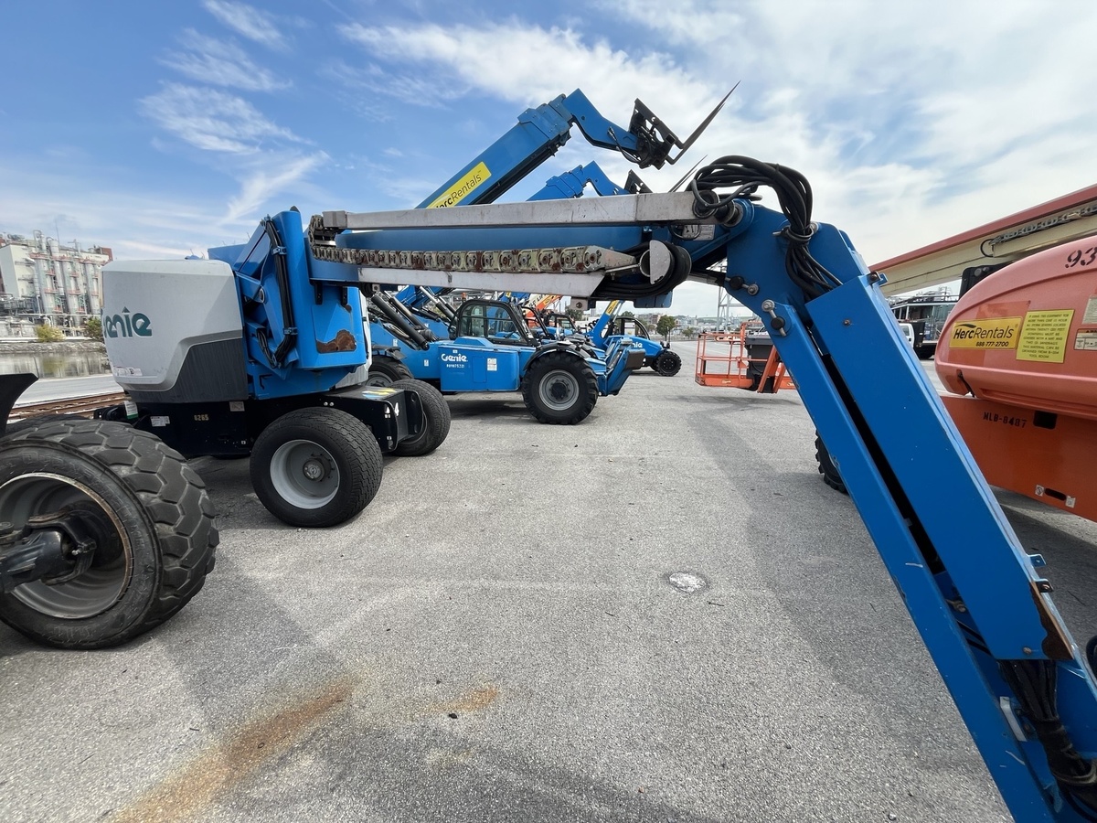 2017 Genie Z-62/40-7