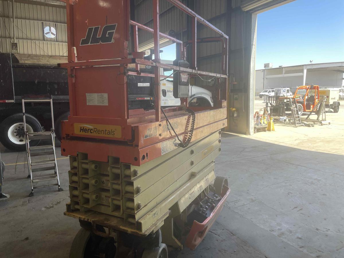 2018 JLG 2632ES-4