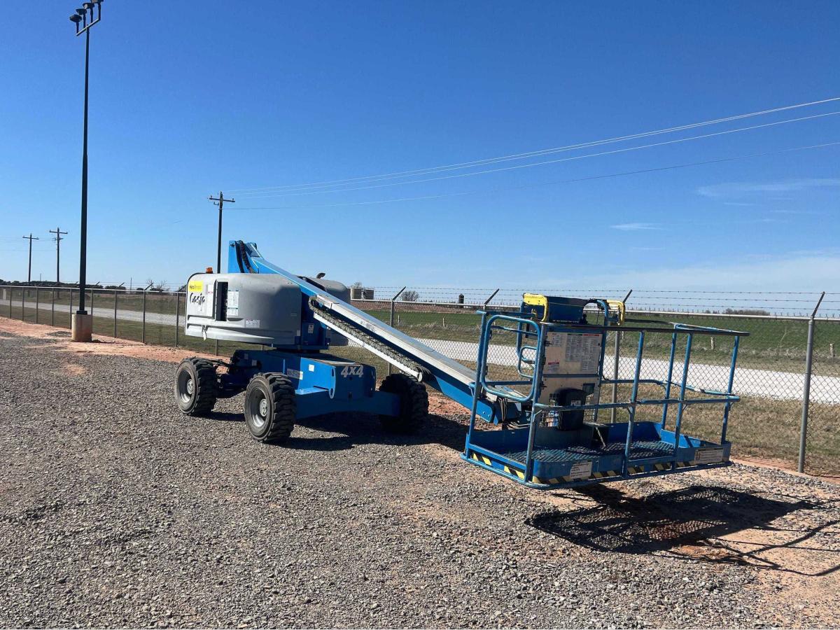 2018 Genie S-40