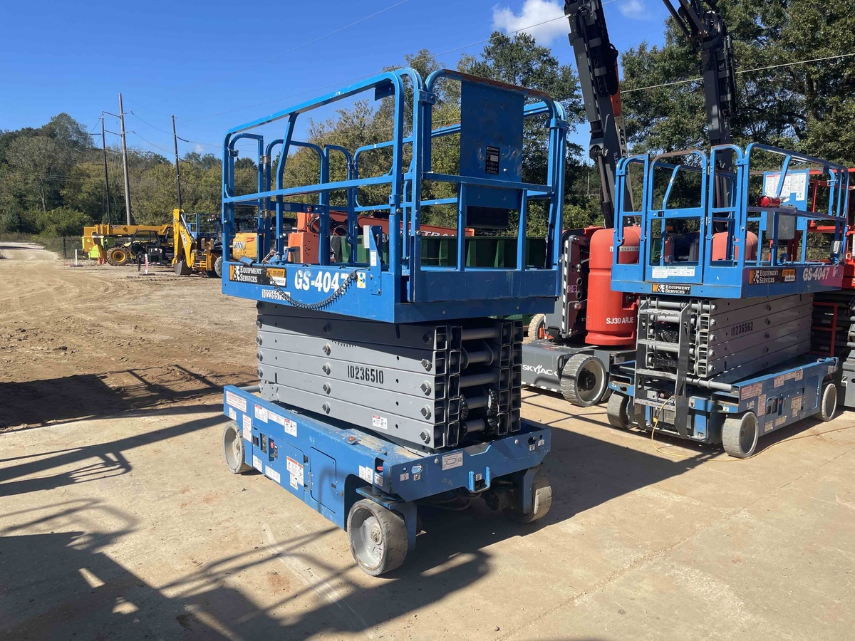 2018 Genie GS-4047-2