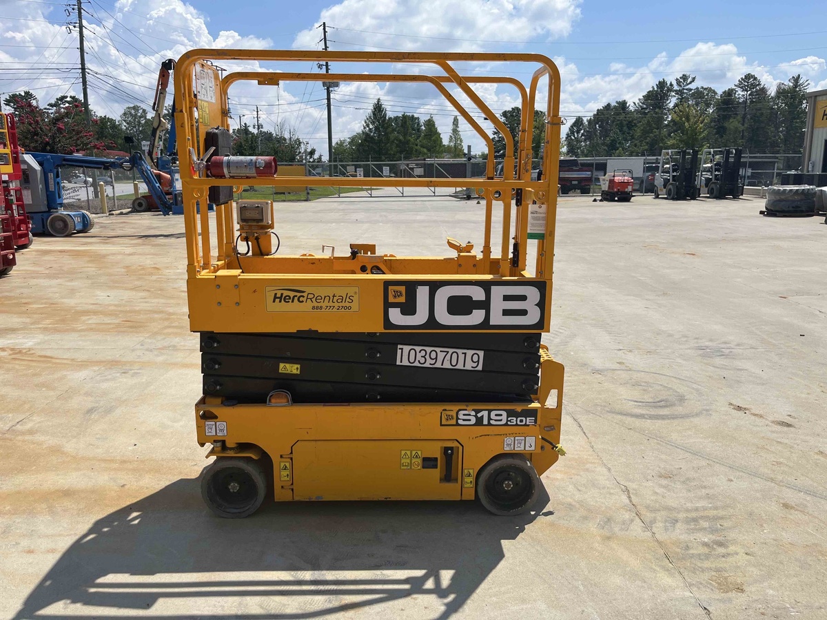 2022 JCB S1930E-3
