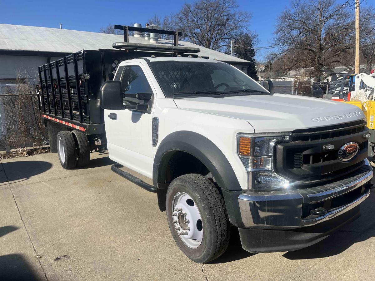 2021 Ford F550