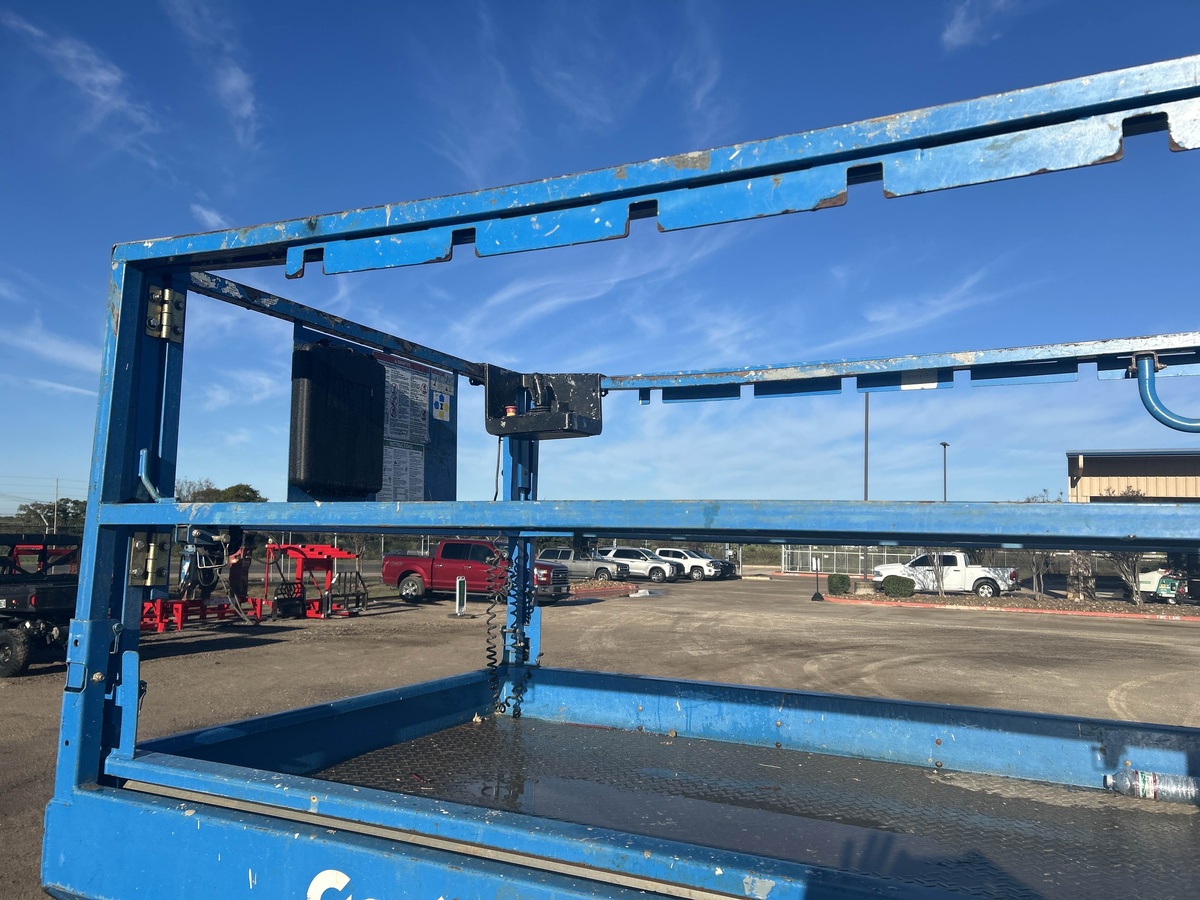 2018 Genie GS-3369 RT-7