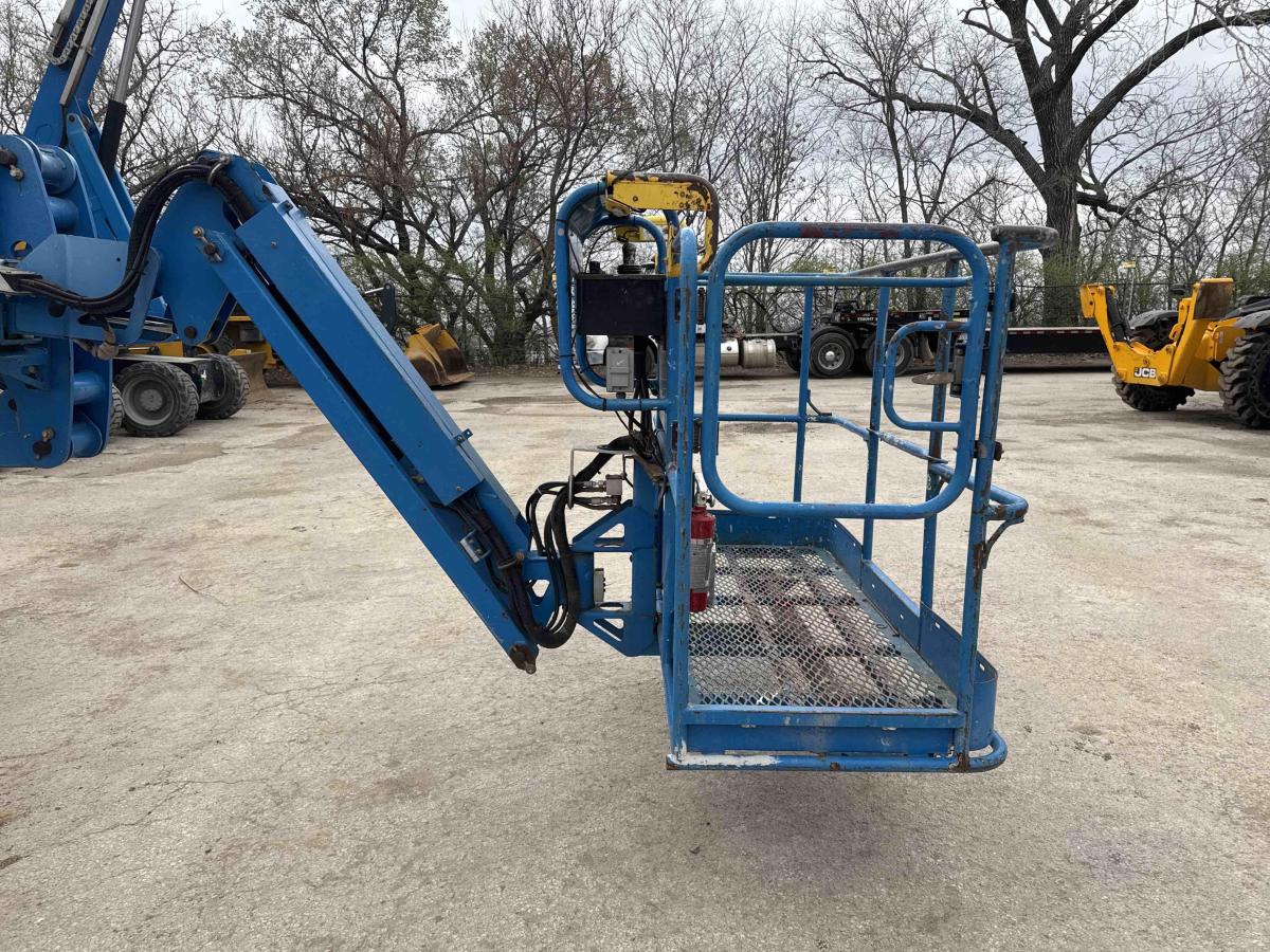 2017 Genie Z-45/25 RT