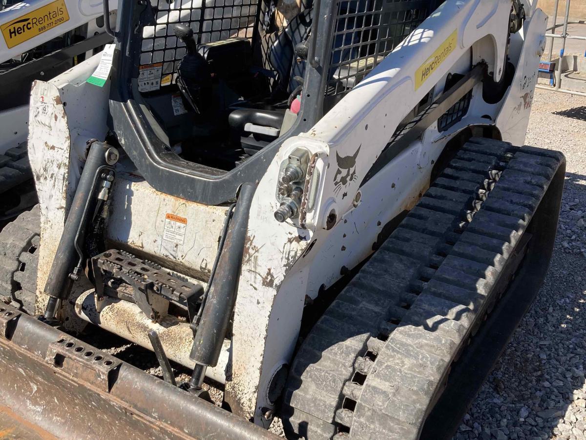 2018 Bobcat T740