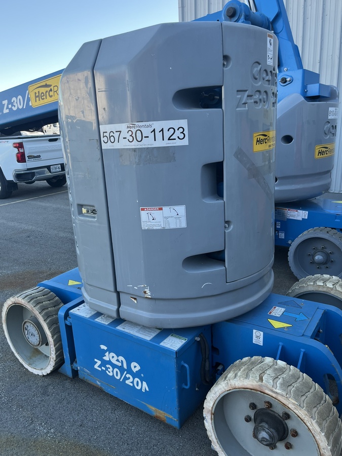 2015 Genie Z-30/20N RJ-4
