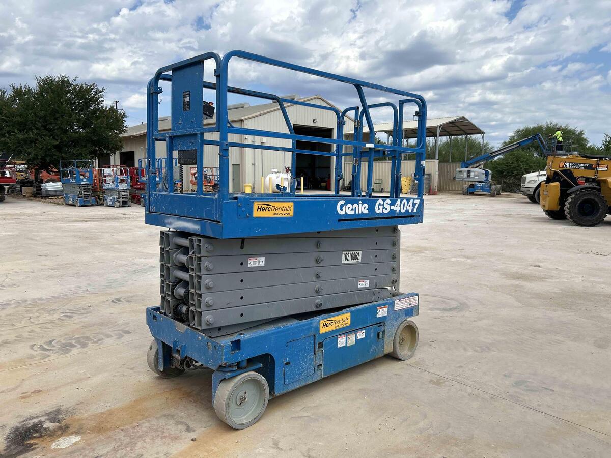 2017 Genie GS-4047-4