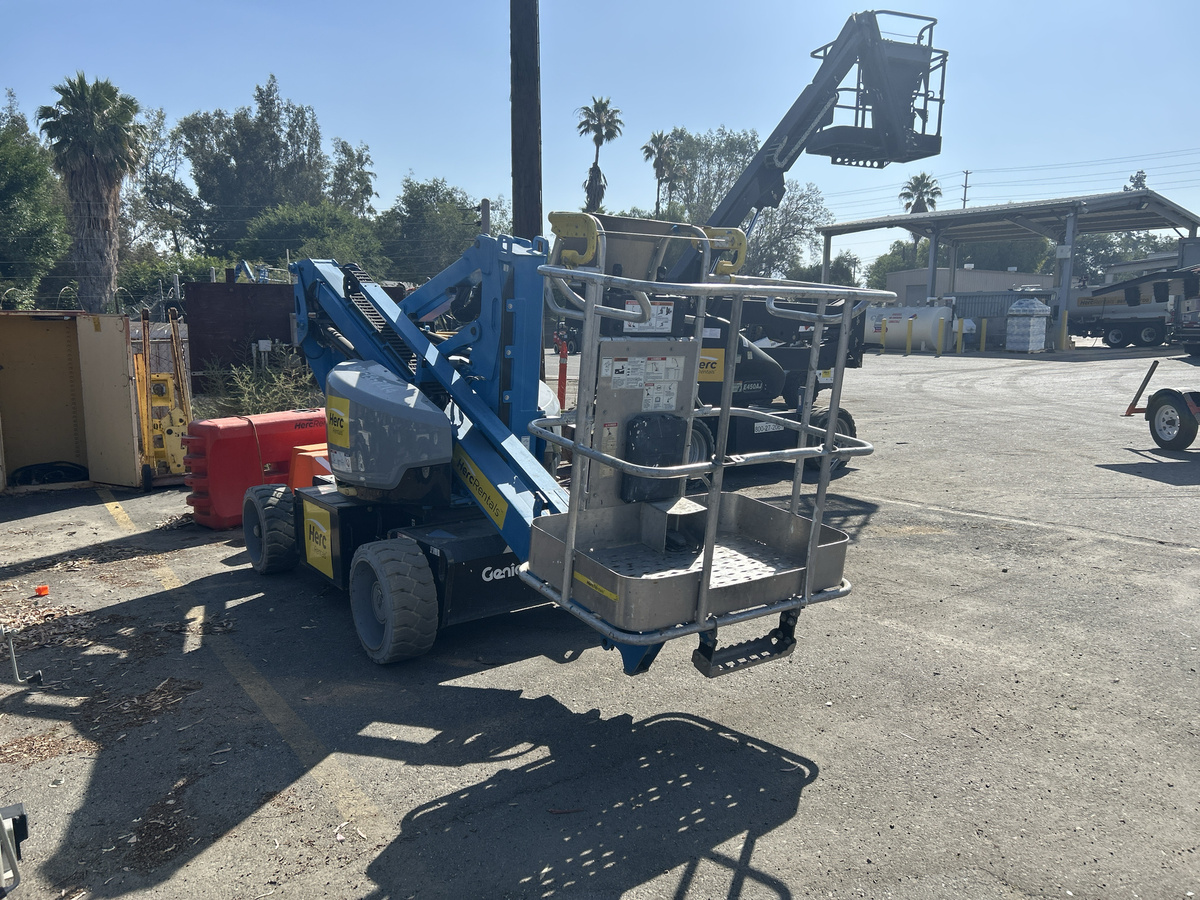 2018 Genie Z-33/18-2