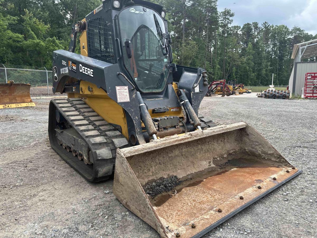 2021 John Deere 331G-2