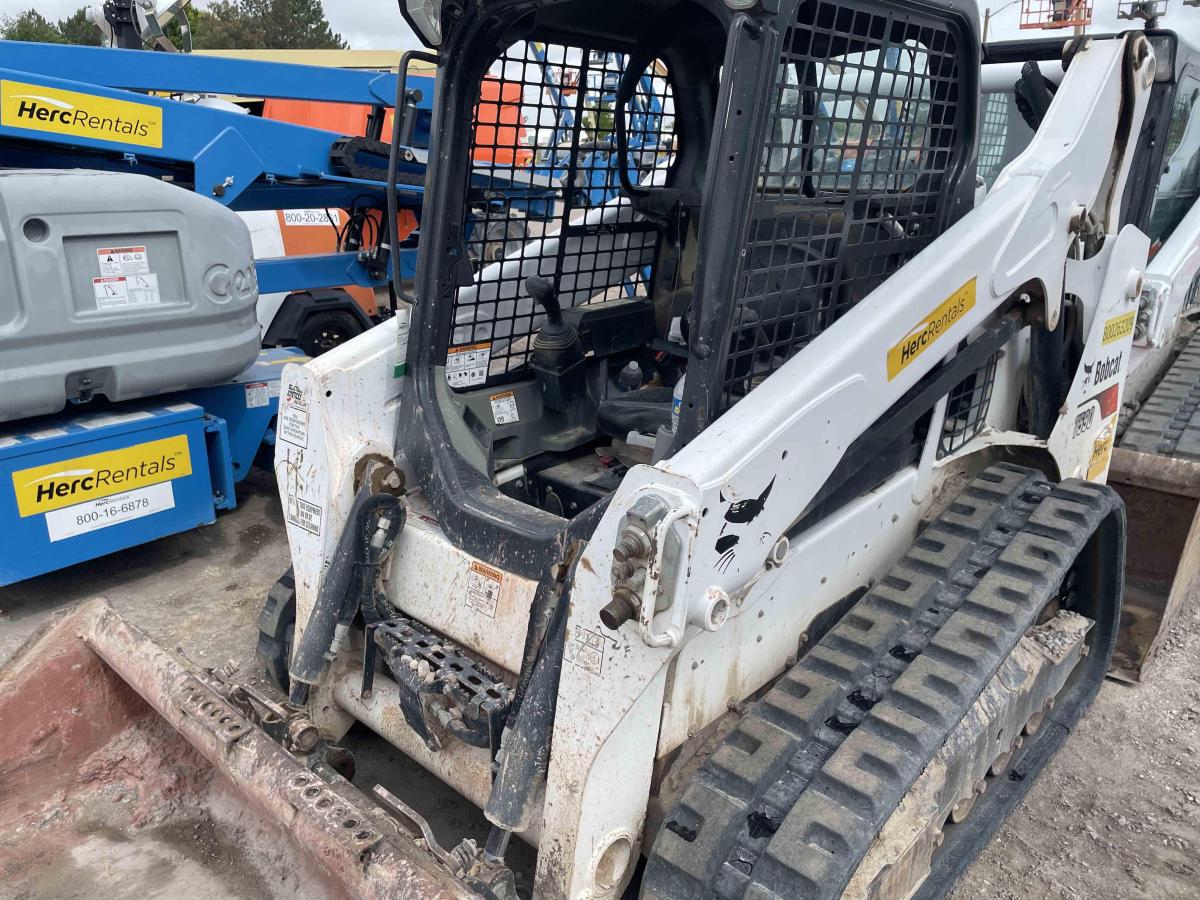 2019 Bobcat T590