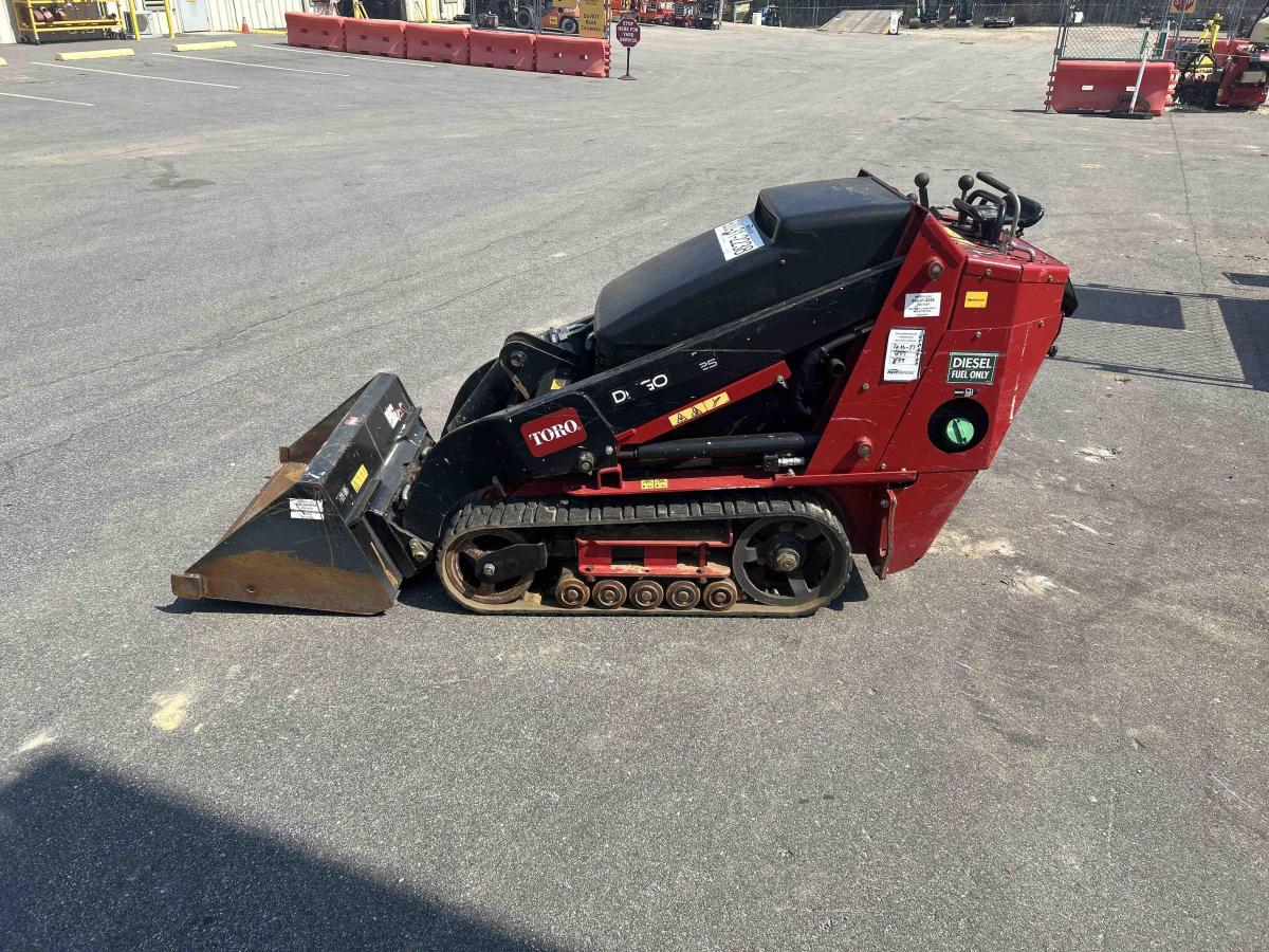 2021 Toro DINGO TX525N