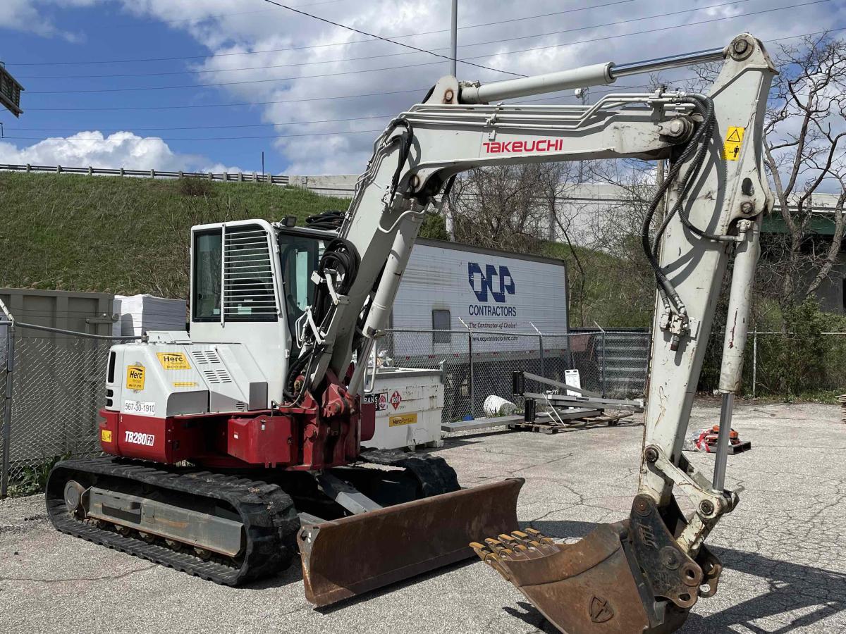 2019 Takeuchi TB280FR