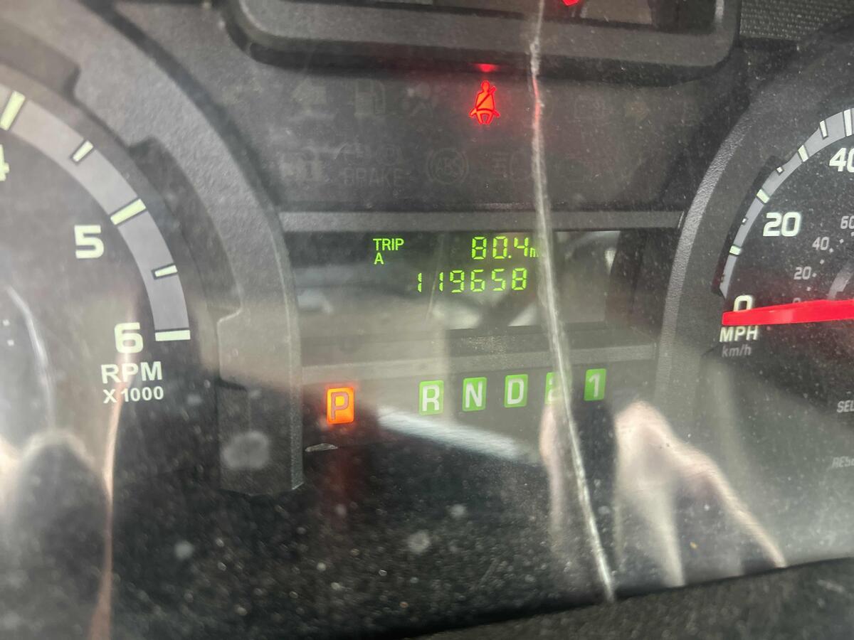 2011 Ford E350 Superduty-6